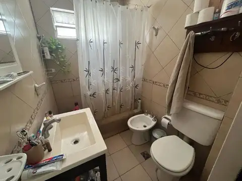 Depto Tipo Casa en Venta en Lanús Oeste, USD 84.900