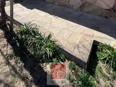 Casa en Alquiler en Godoy Cruz, $ 1.200.000