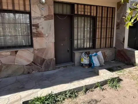 Casa en Alquiler de 3 dormitorios