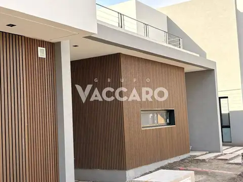 Depto Tipo Casa en Venta en Barrio Parque Leloir, USD 307.000