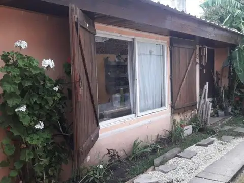 Depto Tipo Casa en Venta en Centro, USD 95.000