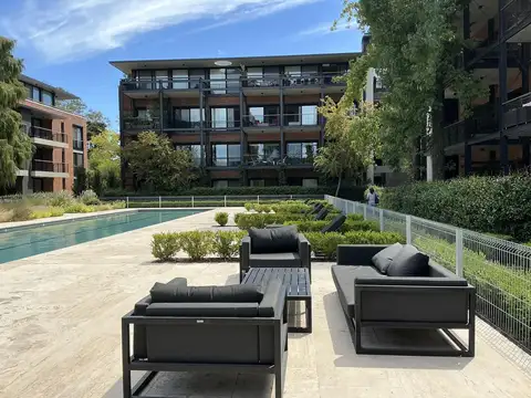 CASA LIVING- Departamento en venta en Las Lomas de San Isidro.
