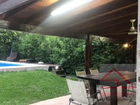 Casa en Venta con 1 cochera