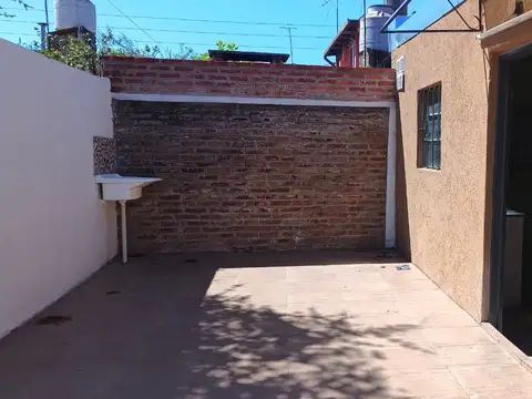 Departamento en Alquiler en Rafael Castillo, $ 350.000