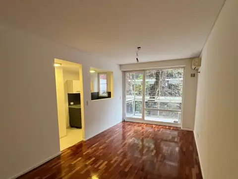 La Pampa 2900, Piso 1