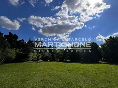 Terreno de 2248 m2 en venta en Club de Campo San Francisco