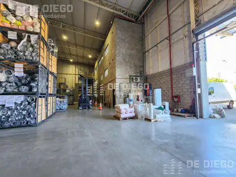 Galpon en Alquiler 40  mts Fondo