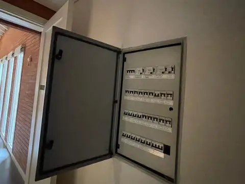 Casa 5 ambientes con 4 baños