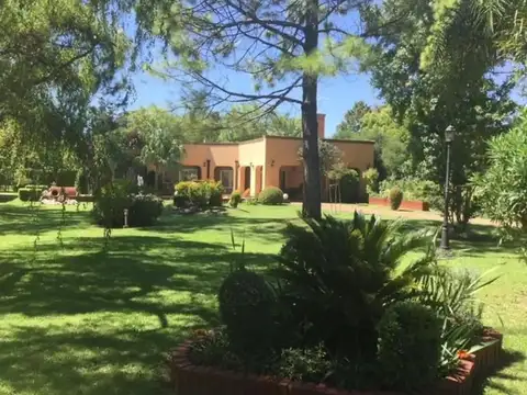 Casa en Venta en Maquinista F Savio, USD 280.000