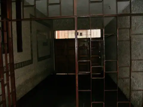 Casa 6 ambientes con 4 baños