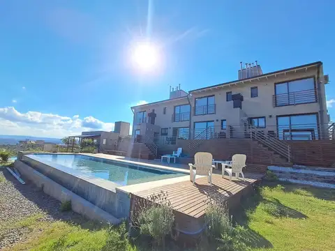 Complejo Amoblado de Categoria en Villa Giardino