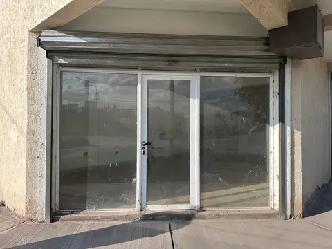Vendo Local Comercial en Las Heras