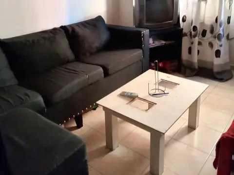 LA RIOJA 100, Piso 5
