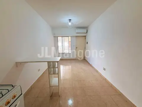 Departamento en Alquiler en Villa Luzuriaga, $ 440.000