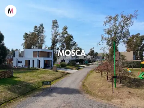 Terreno en Venta de 588,0 m2