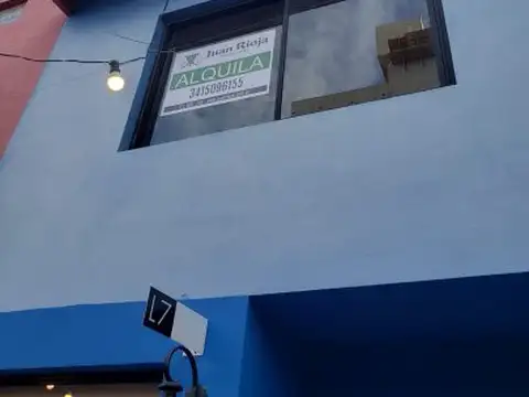 ALQUILO LOCAL EN PLANTA ALTA DE GALERIA