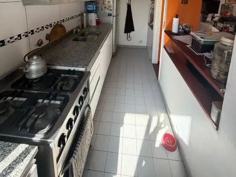33 E/ 26 Y 27