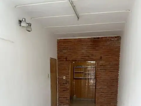 Local en Alquiler en La Florida, $ 400.000