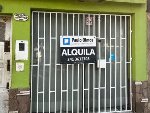 Hipólito Yrigoyen 884 , Piso 0