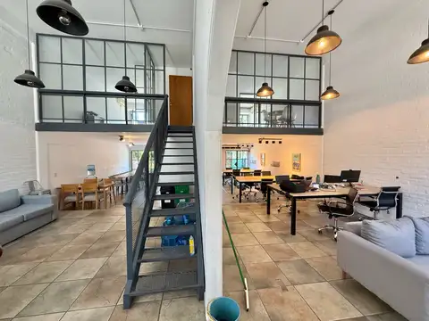 Oficina en Alquiler 18 años