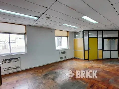 Oficina en Alquiler en Centro, USD 1.250