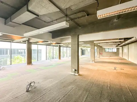 Edificio de oficinas en Alquiler y Venta - Parque Lezama
