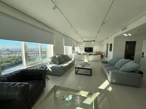 Departamento en Venta con 4 cocheras
