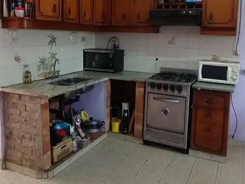 Depto Tipo Casa en Venta con 1 cocheras
