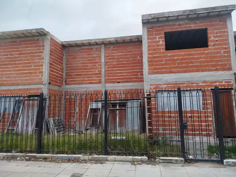 DOS DÚPLEX EN CONSTRUCCIÓN