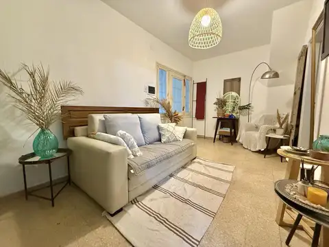 Casa 5 ambientes con 1 baño