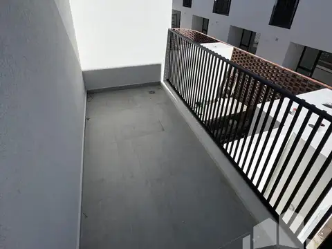Depto Tipo Casa en Alquiler en Ituzaingo, USD 1.000