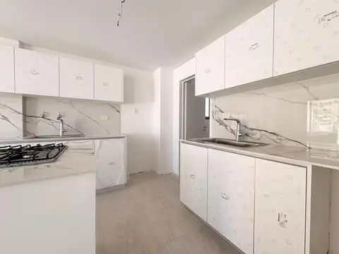 Departamento 4 ambientes con 3 baños