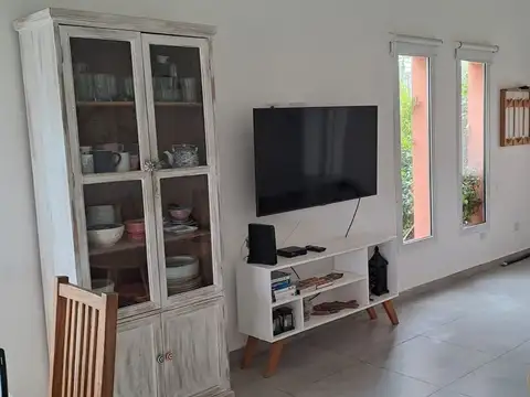 Avenida de los Lagos 9100