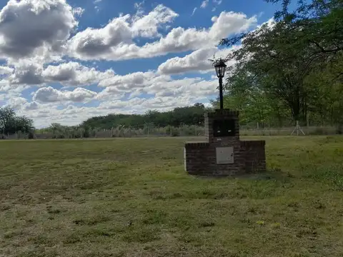 Terreno en Venta en La Elina, USD 35.000