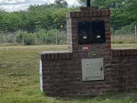 Av. Domingo Fernandez Beschted  s/n