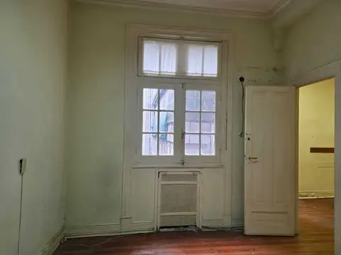Oficina en Alquiler al Este