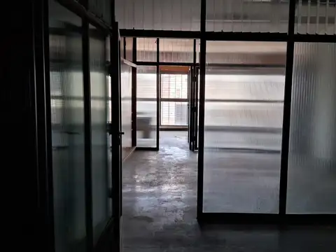 Local en Alquiler 40 años