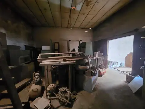 Galpon en Venta 17  mts Frente