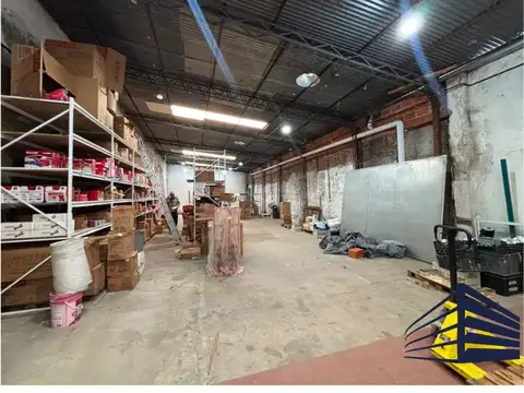 DEPÓSITO EN ALQUILER EN VILLA LYNCH - 375m2