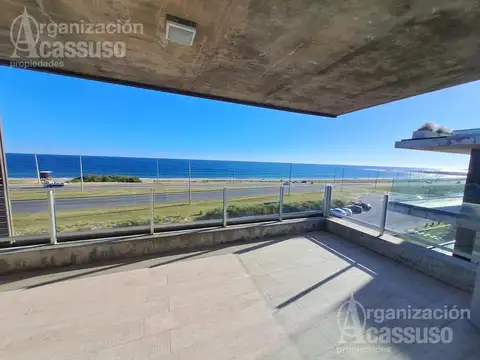 Departamento en Alquiler en Playa Mansa, USD 2.800