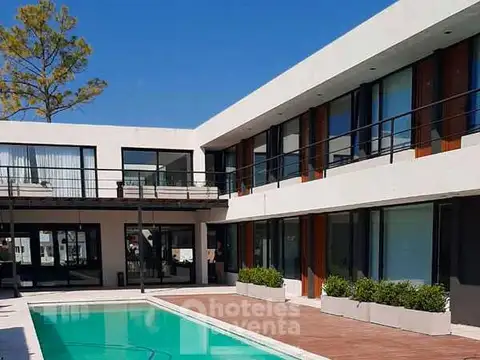 HOTEL EN VENTA EN LAS ROSAS, SANTA FE - UBICACION ESTRATEGICA - AR-SF3-1