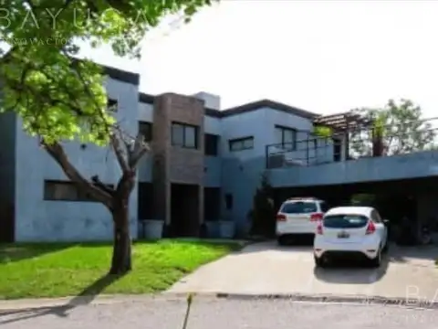 Venta  -  Casa en Barrio Privado El Mirasol - Pilar