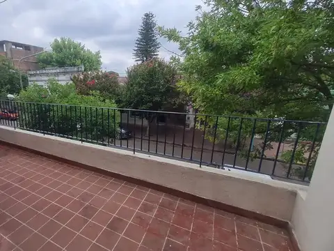 DPTO. CÉNTRICO/AMPLIO/TERRAZA Y PATIO VERDE