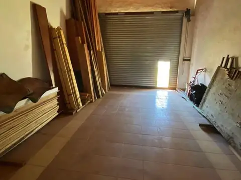 Local en ALQUILER sobre la calle Misiones casi Colectora (12 de Octubre)