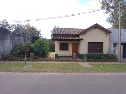 Casa en Venta en Villa Elisa, USD 75.000