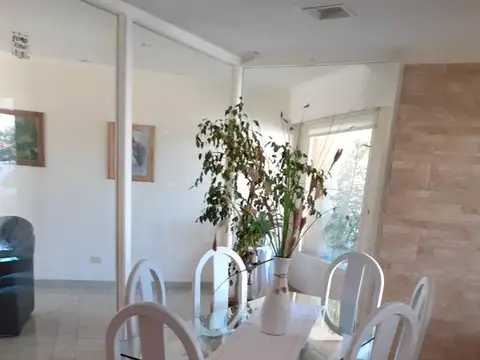 Casa en Venta en Villa Primera, USD 269.000
