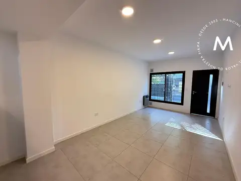 Departamento 4 ambientes con 2 baños