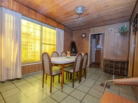 Casa en Venta con 1 cochera