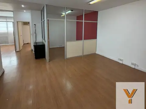 Oficina en Alquiler 70 años