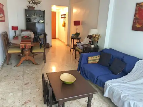 Julian Alvarez 500, Piso 2